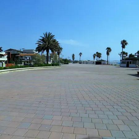Casa Al Mare Dorina * Falerna